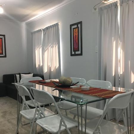 Apartamento Los Abuelos Calle Peron Colón Buitenkant foto