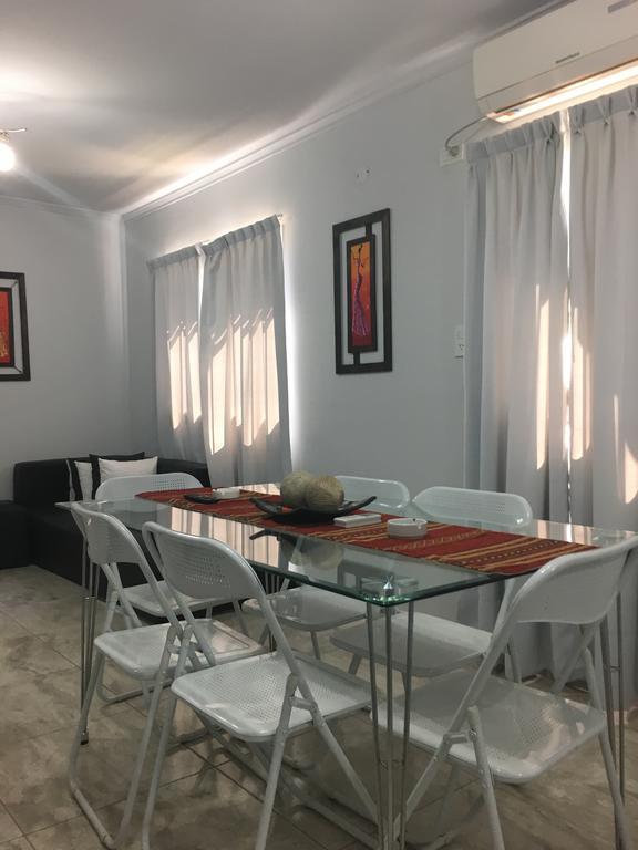 Apartamento Los Abuelos Calle Peron Colón Buitenkant foto